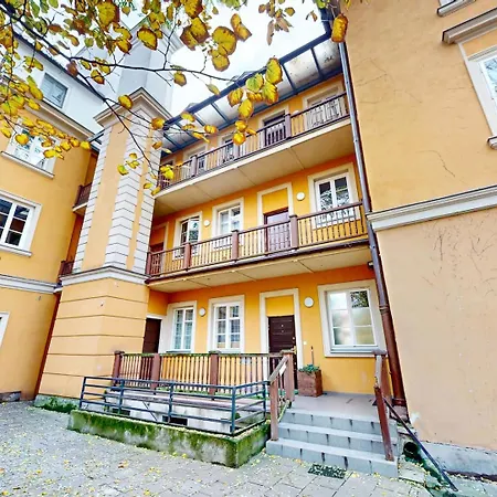 Old Town Living Freta